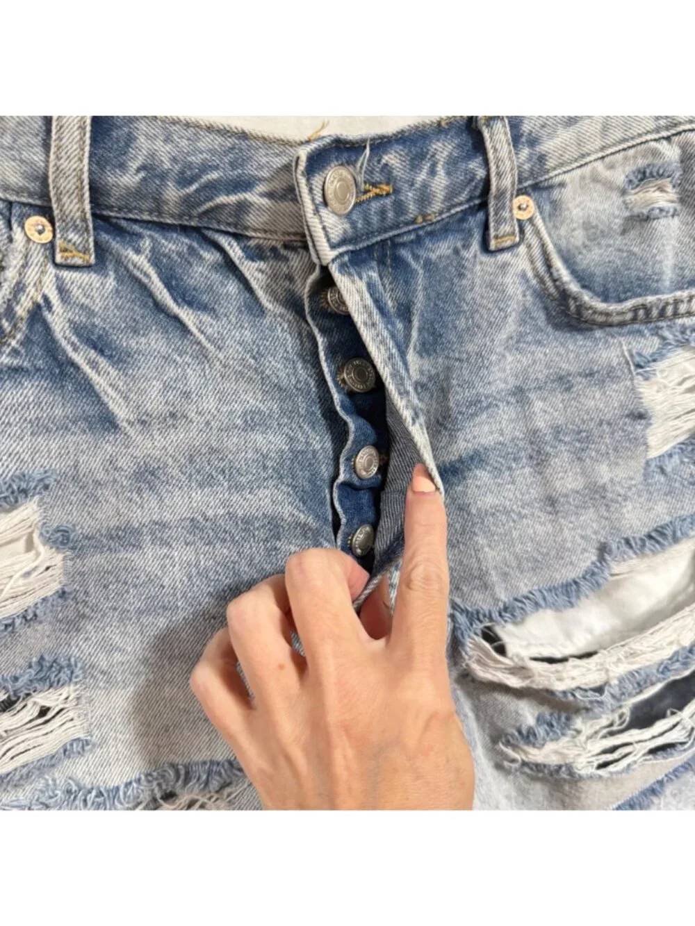 Free People We the Free Maggie Mid Rise Destressed Jean Shorts Size 28